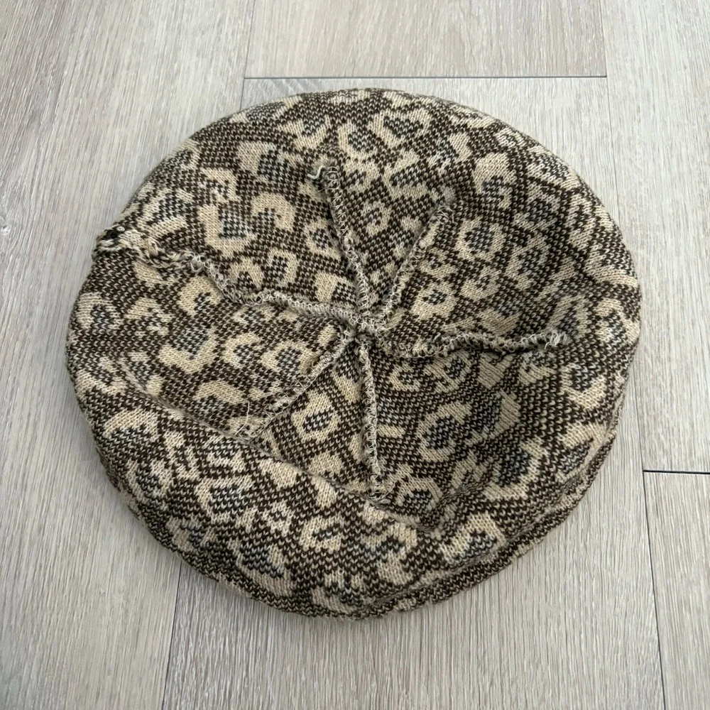 The Children’s Place Kids Girls Beret Hat Medium 7-8 Years Leopard Animal Print